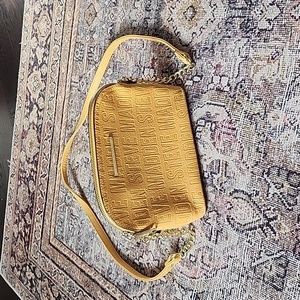 Steve Madden mustard yellow logo embossed crossbody bag!